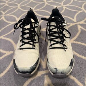 Women’s On Running Sneakers